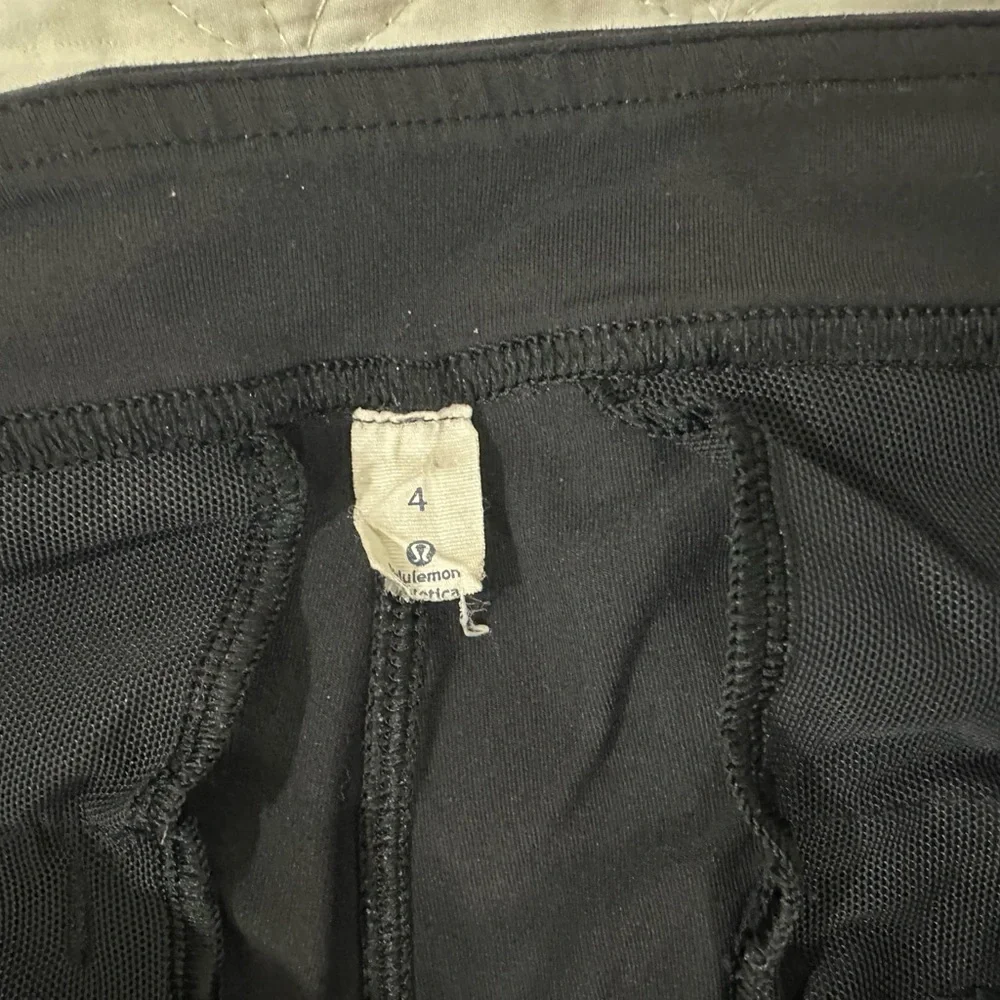 Lululemon pants - Picture 3 of 5